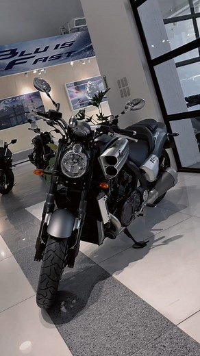 The YAMAHA VMAX ✌️ - Not to be confused by 😏 ehem… Introduced in 1985 and known for its 70° V4 engine, shaft drive and distinctive styling, its a muscle cruiser unlike any other. At almost 1700cc, what more do you need? #Yamaha #YamahaVMAX #VMAX #Motorcycle #Muscle #Cruiser