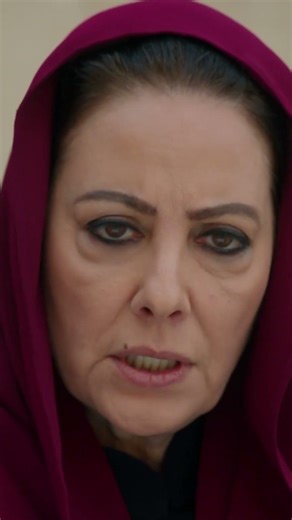 Senin Kalbin Taş Mı Oldu Azize Aslanbey! #hercai #shorts