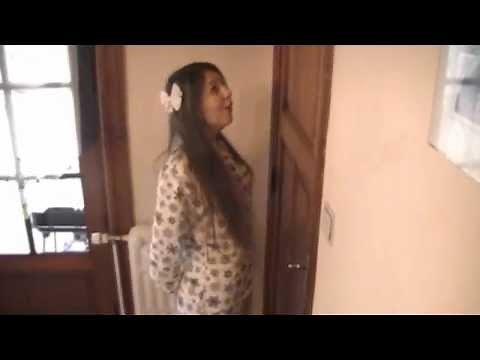 LA REINE DES NEIGES PARODIE - JE VOUDRAIS UN BONHOMME DE NEIGE