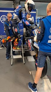 310K views · 3.3K reactions | Tech Talk 煮六‍ In pre-season testing, Yamaha collected updated data points for the center of gravity for combined rider and R1 WorldSBK. These measurements are replicated on both the front and rear wheel at reasonable load extremes of the swing arm pivot point for both Loka and JR – in a kind of "stoppie" and "wheelie" position. Step stool not included! #YamahaRacing #behindthescenes | Pata Maxus Yamaha | Facebook