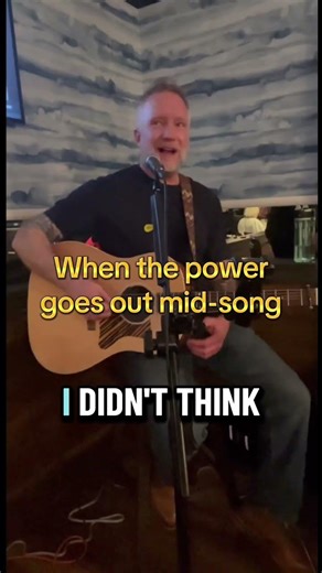 All the power went out in the middle of a song. That’s a first for me! #poweroutage #fail #fyp #live