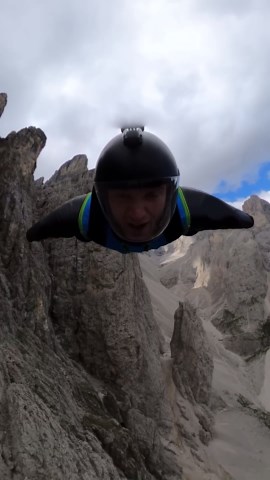 Epic Gully Flight on Piz Da Lech – Breathtaking POV!