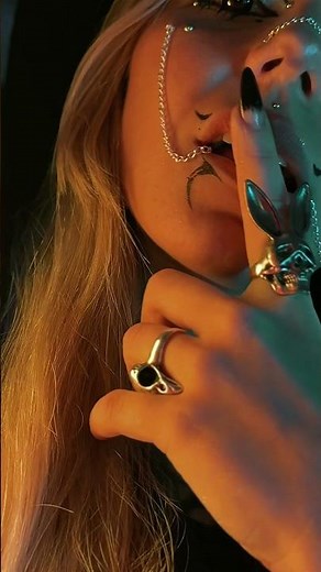 Halloween Witch Outfit 💄 Dark, Elegant & Easy Ideas