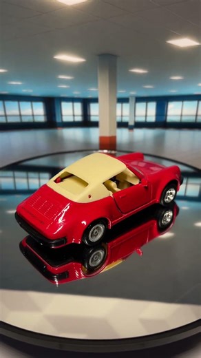 1:36 Porsche 911 SC. Shell. Classic SportsCar Collection. Convertible. Red. (c) 1991. Made In China