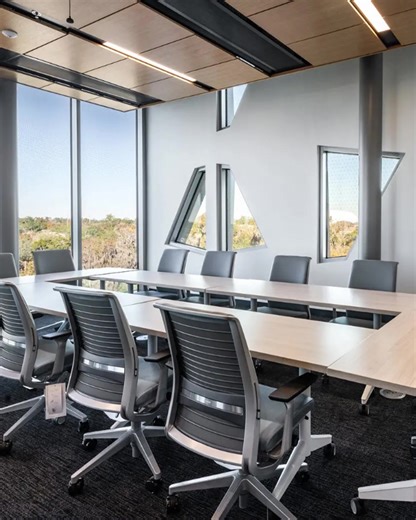 49K views · 351 reactions | [#SGProject] At the University of Florida, Malachowsky Hall blends innovation and sustainability! With SageGlass trapezoidal electrochromic glazing, it maximizes natural light, blocks glare, and reduces energy use. Fun fact: The glass includes bird-friendly patterns, creating harmony with the environment. Find out more: https://www.sageglass.com/case-studies/university-florida-malachowsky-hall | Saint-Gobain | Facebook