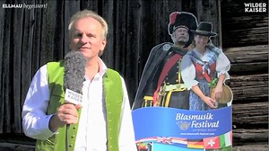 󾠔󾠓󾠘 Ab Donnerstag spielt in Ellmau wieder die Musi 󾠔󾠓󾠘 Im Rahmen des ersten Blasmusik-Festivals wird am Samstag ein großer Festumzug mit #Bauernmarkt stattfinden - kulinarische & musikalische Leckerbissen inklusive :) Infos & Buchung: www.blasmusik-festival.com Ellmauer Koasamandl | #Ellmau | Travel Partner Gmbh | #BlasmusikFestival | Wilder Kaiser