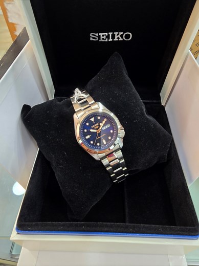 Seiko Women's Automatic Watch SRE003K1 Review
