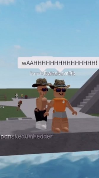 Hvad skal folk lave i weekenden? #dummedansker #fyp #ragdoll #danskerrr #pølsemix #foryoupage #snart1000