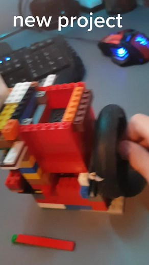Amazing Lego Engine Build - 1 Cylinder Power