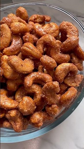 Candied Cashews! (They use less sugar than most recipes!)