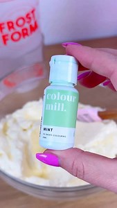 128 reactions | I’m sorry but more is more and this Heart Cake is perfect  Not to mention how perfect our Heart Kit is for making PERFECT heart cakes!! 勺 (Have I said the word “perfect” enough? ) Our Heart Frost Form comes in 6 or 8-inches  Order worldwide on www.frostform.com | Frost Form | Facebook