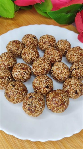 Healthy Dates and Sesame seeds Laddu|3-Ingredients Laddu #shorts