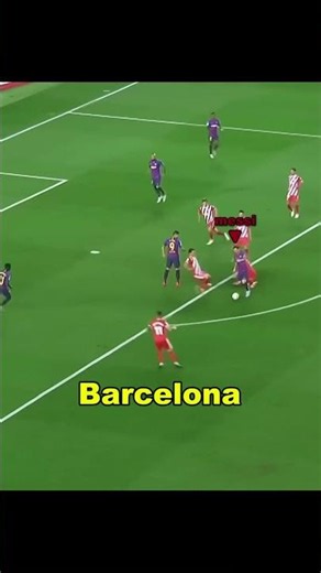 LAMINE YAMAL vs MESSI aos 19 ANOS: Quem era MELHOR? 🤯🔥#shorts