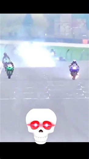 BIKE😱ENGINE FIRE🔥Rider #Stops🥶#JUST #Time #viral