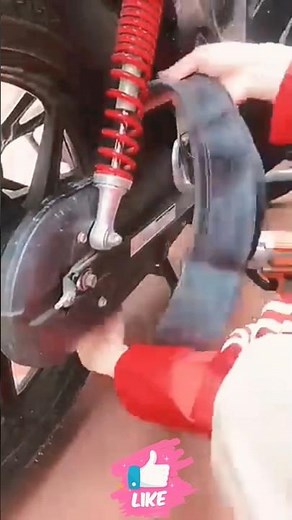 🚲🔧💨Quick & Easy Guide: How to Install an Inner Tube Without Removing the Wheel!