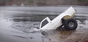 Happy new year!! Here are the best of our RC stunts in 2016! 4k- https://youtu.be/Rxi63tdDEdw | RC Frenzy