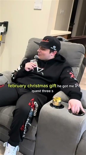 Connor’s friend obsession with VR!!