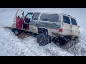 Buried in the snow. How a massive winter storm almost stranded my Squarebody Suburban!