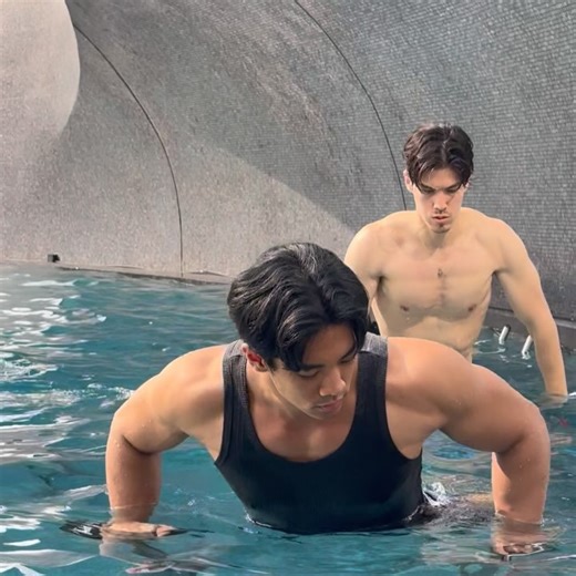 Third on Instagram: "Another Fitness Journey Experiences 💪🏽 The Ripple Club is now open at W Bangkok and SILQ Hotel Beginners Friendly! Refreshing and really fun✨ Ripple Signature : High-Intensity Aqua Cycling🌊🚴‍♂️ Ripple Boxing : Dynamic Aqua Boxing 🥊🪩 @therippleclub_thailand @wbangkok #TheRippleClub #RippleSignature #Ripplebox #BangkokFitness #FitnessThailand #AquaFitness #WellnessJourney #BangkokGym #WBangkokHotel"