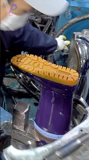 Process of Making Rubber Boots with Automated Machine