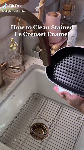 How to Clean Stained Le Creuset Enamel