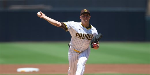 King gives hitters that sinking feeling -- and all they can do is stop and stare