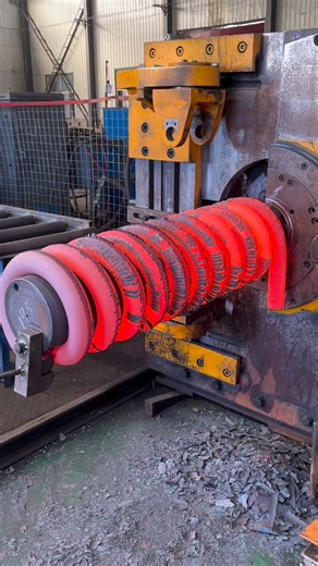 Large spring manufacturing process | GIGadgets