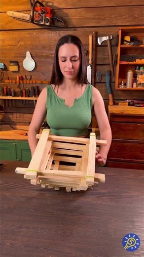 Простая идея напольного лампа своими руками 💡