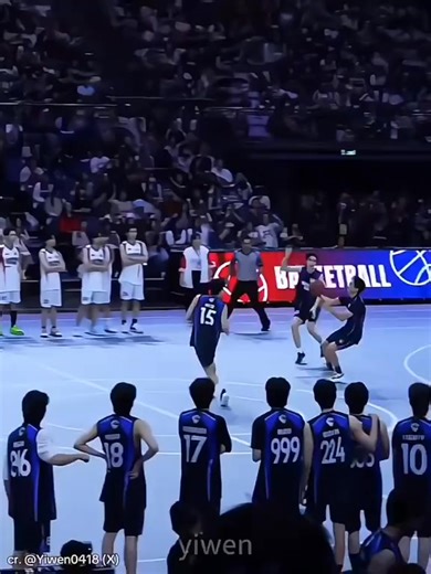 MILO NICHAKOON on Instagram: "Marcmc's last-minute decisive shot decided the win or loss #GMMTVStarlympics2025 #basketball"