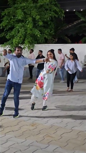 #shorts #youtubeshorts #ytshorts #shortsvideo #viral#love #trending #reels#like #live#dance #garba