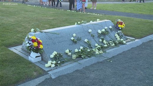 Westport memorial honors lives lost on 9/11