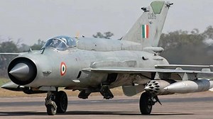 3 killed as MiG-21 fighter jet crashes in Rajasthan's Hanumangarh, pilot safe