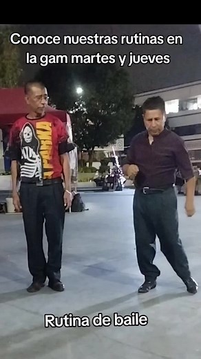 Dance Routine Under the Stars: Outdoor Performance