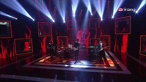 JJY BAND - OMG Jung Joon Young made his official debut as a solo artist in 2013 and formed #JJYBAND after a year off to display the essence of rock. The title song "OMG" begins with a vintage guitar riff and the intense, powerful rock sound particularly stands out. Known as the favorite song of the rocker,it depicts his desire to live as a free spirit. FRI 13:00 KST TV ON-AIR: http://goo.gl/ESLf7v Website: http://me2.do/FxImEvfT Facebook: www.facebook.com/arirangsimplykpop Google : https://plus.