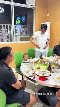 Decade-Old Classmates Reunion: Heartwarming Memories ABOUND