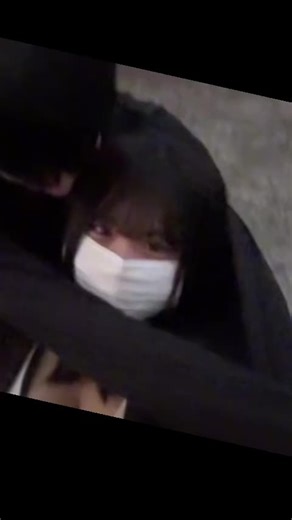 カップルの可愛いハグ特集