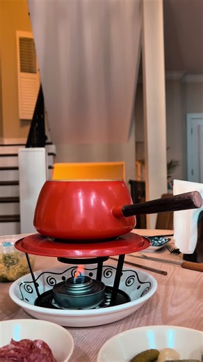 Fondue from my favorite cheese shop — Orrman’s Cheese Shop🧀💗 #orrmanscheeseshop #charlotte #clt #cltfood #fondue