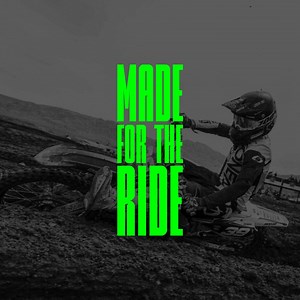 Stand out. Be bold. Made for the ride. 🏍️💨 Get your custom Moto Graphics now at https://splitdesignsco.com/. Enjoy FREE shipping straight to your door! Ignite your vision and dominate the track with a striking new design from SPLIT! 🔥 | Split Designs Co.