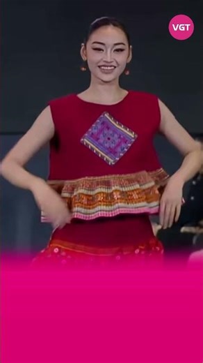 Yen Nhi imitates Thuy Tien exactly, 1 point ridiculous!