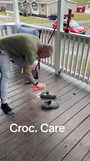 Tuff Stuff Croc Cleaner - Best Way to Clean Your Crocs