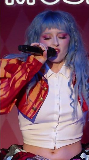 diva !!! full smoochies release show out now ‪@YouTubeMusic‬ ♡
