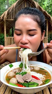 😍 Classic Breakfast Noodle Soup — Light, Fresh & Delicious