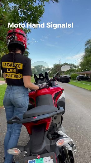 5.9M views · 42K reactions | Some moto hand signals. Great tool when leading a group ride or to add extra awareness to those around you! #educate Tobacco Motorwear Company | Robyn <> Stunts | Facebook