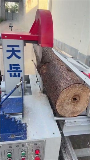 Wood Cutting Process With Advance Saw Machine - Good tools and machinery make work easy