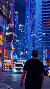 Walking home alone at night in China be like… This is #Shenzhen, China’s southern tech hub. #urban #China #night #life 📷 Travis的旅行（中国版） | ShenzhenStory