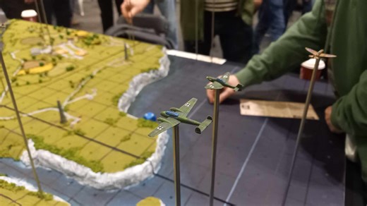 The Maidstone Wargames Society Put On The Battle Of Britain In 1/300 Scale | Salute 2024 – OnTableTop – Home of Beasts of War