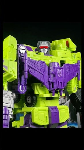 Studio Series Constructicons - DEVASTATOR