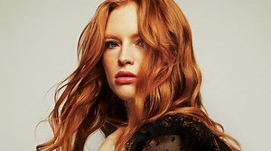 Freya Ridings en interview : "C'est difficile de rester soi-même dans ce milieu"