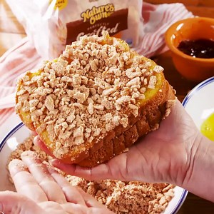 84K views · 288 reactions | The classic PB&J sandwich, but with a fun twist. | Delish | Facebook