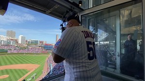 Root, root, root for the Cubbies! On Notre Dame Day at Wrigley Field ahead of Saturday’s #ShamrockSeries, Notre Dame Football alum Chris Zorich gave a rousing rendition of 𝗧𝗮𝗸𝗲 𝗠𝗲 𝗢𝘂𝘁 𝘁𝗼 𝘁𝗵𝗲 𝗕𝗮𝗹𝗹𝗴𝗮𝗺𝗲! #GoIrish | Notre Dame Fighting Irish Athletics